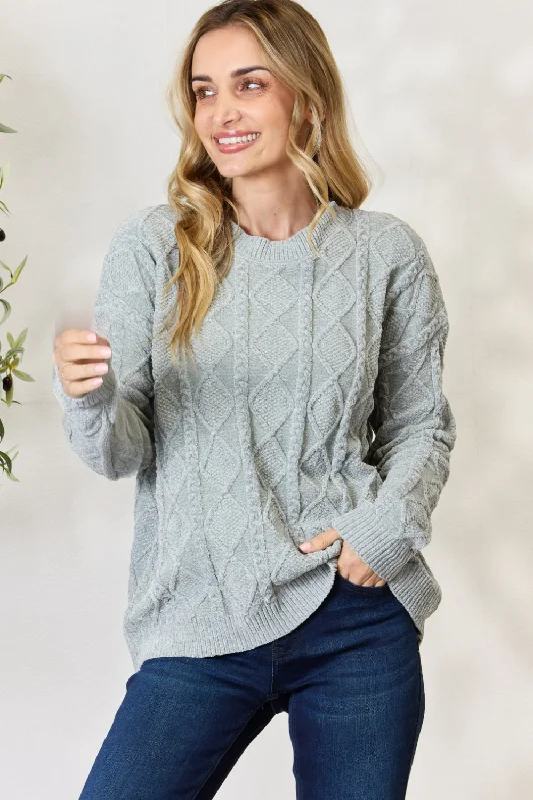 Cable Knit Round Neck Sweater