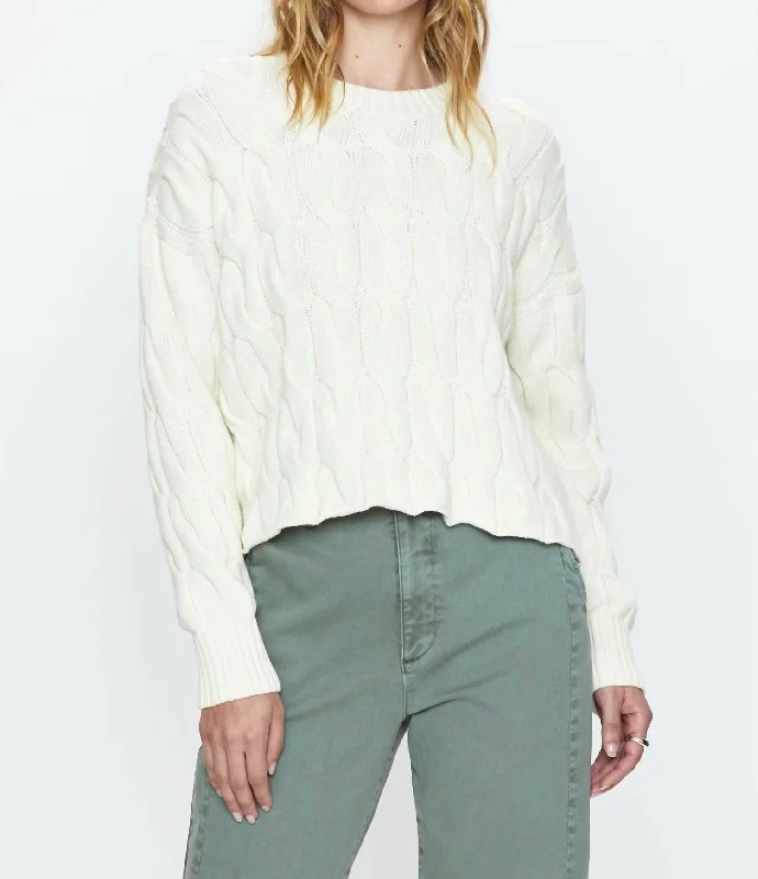 Eva Crew Neck Sweater In Ecru Cable