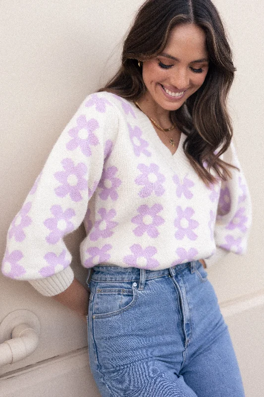 Remi Vneck Flower Knit Sweater - Lilac