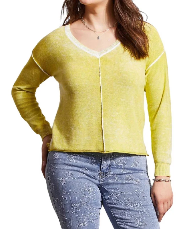 V-Neck Sweater In Apple Green-Tribal